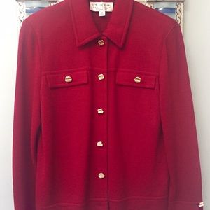 Timeless St. John knit top. Elegance!